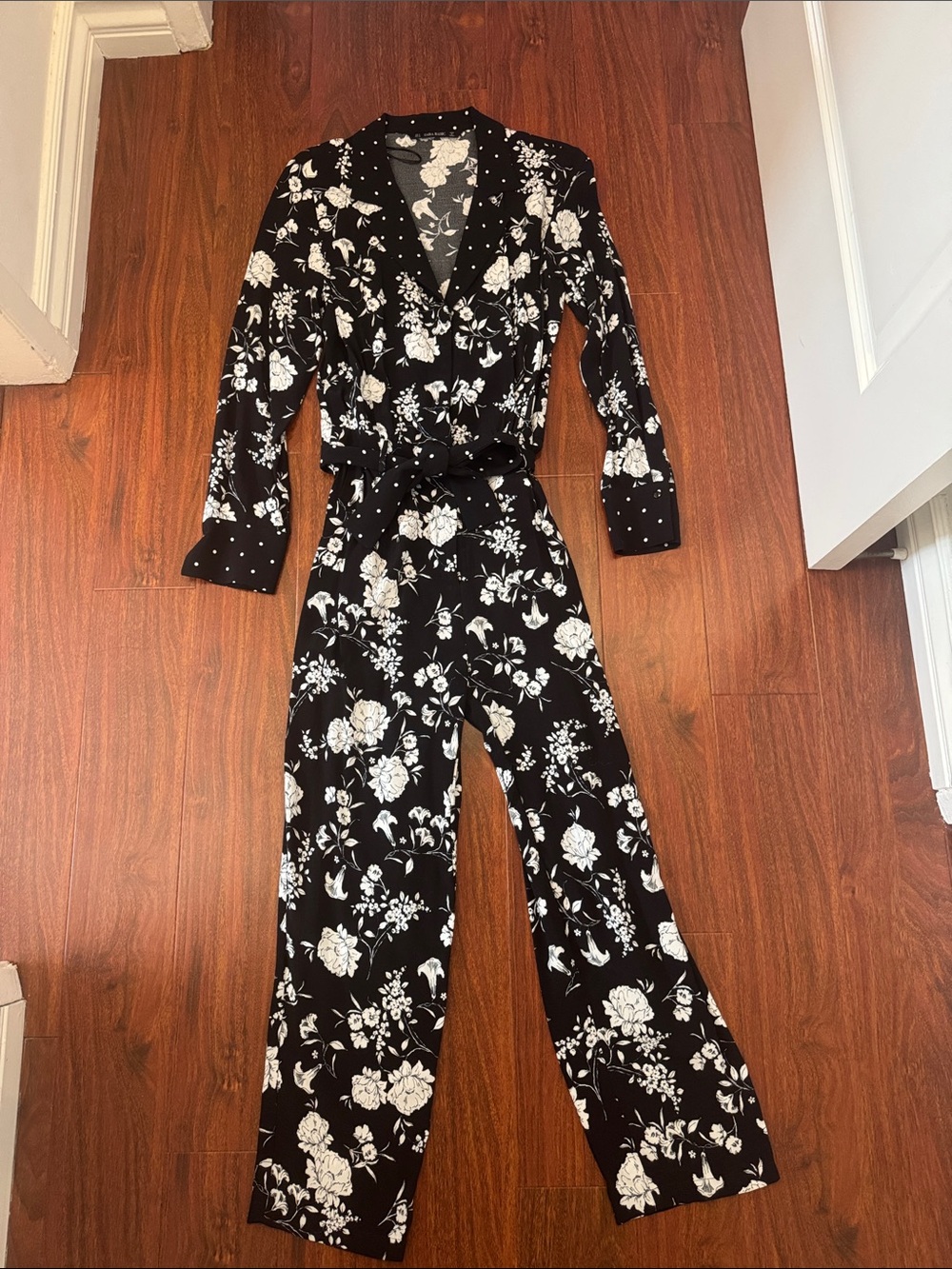Zara Black & White Floral Wrap Jumpsuit with Belt. Size small